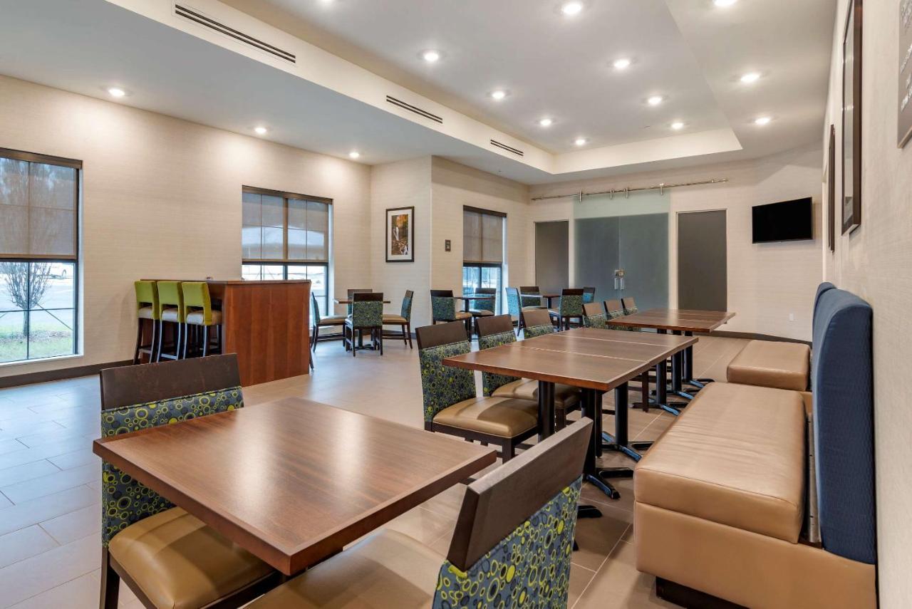 Comfort Suites Newnan Eksteriør bilde